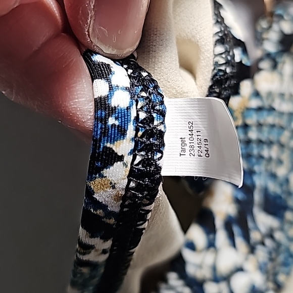 Shade & Shore Low Coverage Ruched Cheeky String Ties NWT Black/Wht/ Blue Snake - Picture 8 of 16